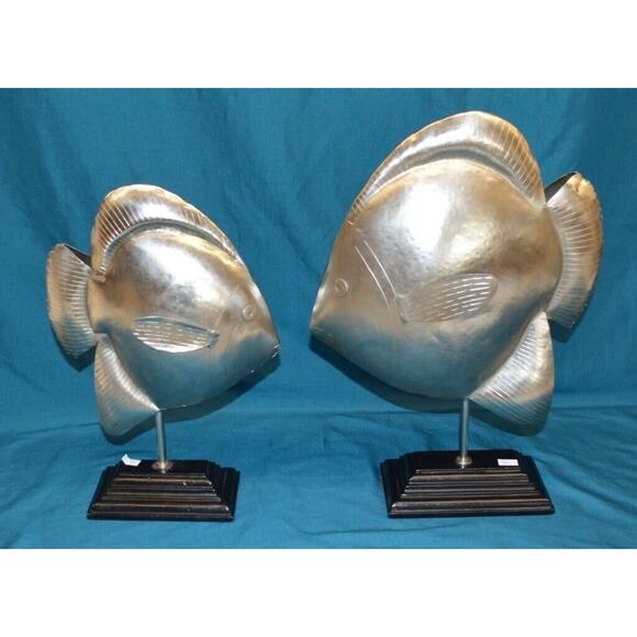 2 Pc Metal /Wood Fish Decor Large Modern Bookshelf Decor Beach Silver Nautical - Picture 2 of 7